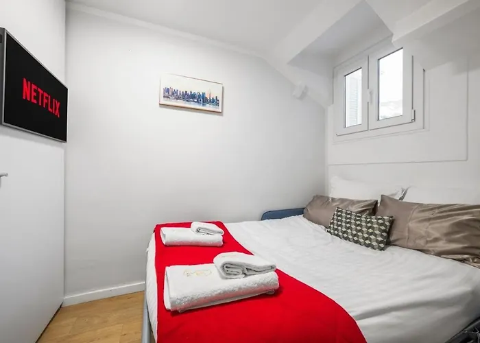 Le Coq Chiron - Ac - Wi-fi - Border Apartmán *