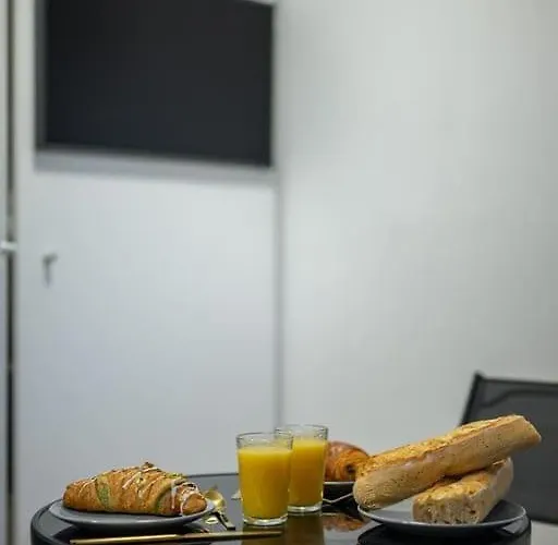 Le Coq Chiron - Ac - Wi-fi - Border דירה מונטה קרלו